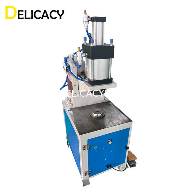 Máquina de producción de latas Flanging semi automático para las latas redondas 99m m 127m m